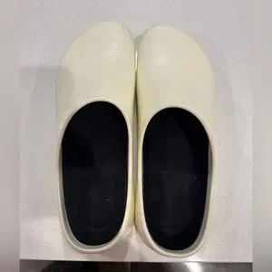Men’s Super Birki Nursing Clogs White size 13 (46) Birkenstock | Shoes | Mens Super Birki Nursing Clogs White  main image 2